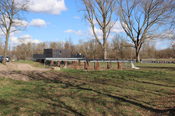 Pavillon am Rhein in Germersheim – ein Projekt, das nicht in die Füße kommt